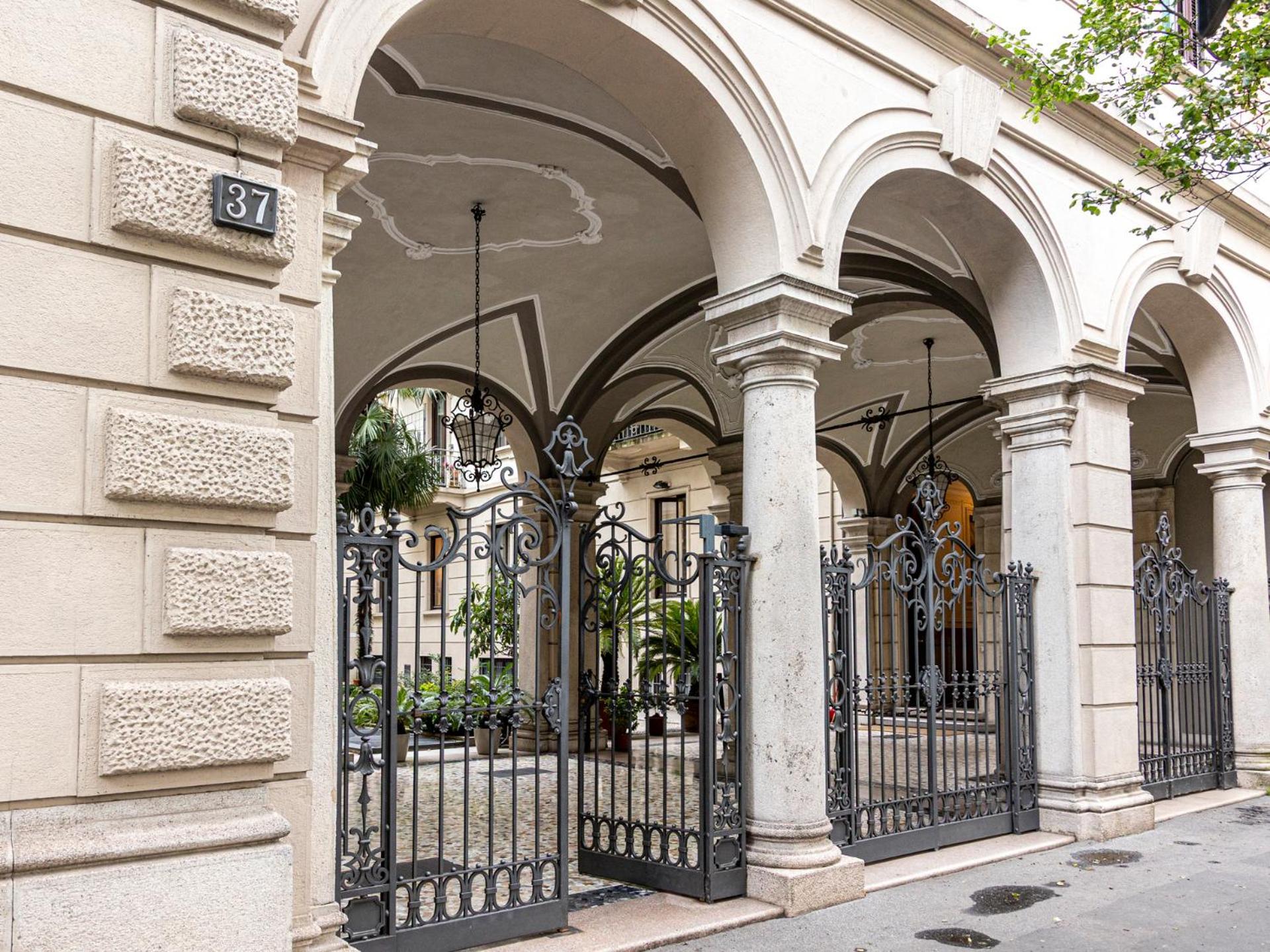 Luxury Sant'ambrogio *